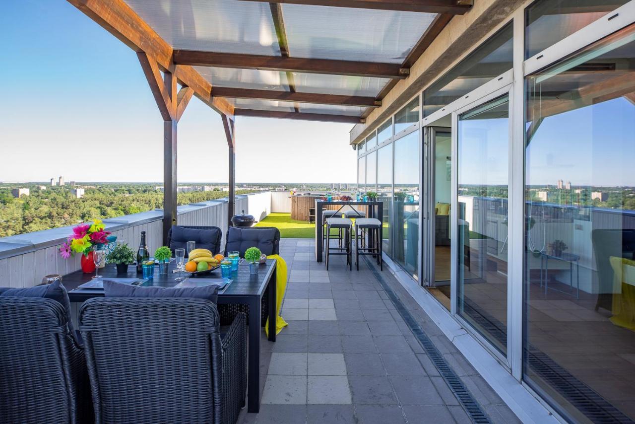 Skyhouse Riga Private Penthouse And Spa Esterno foto